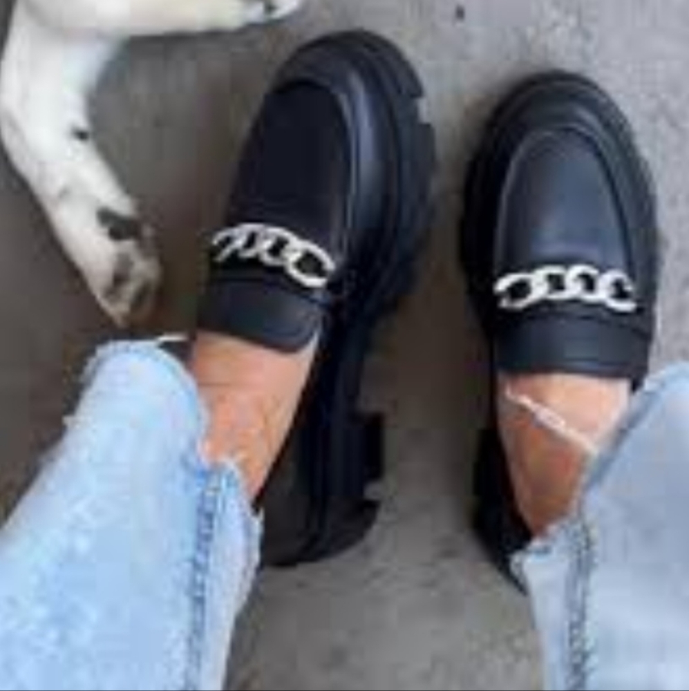 No Boundaries Women's Lug Loafers